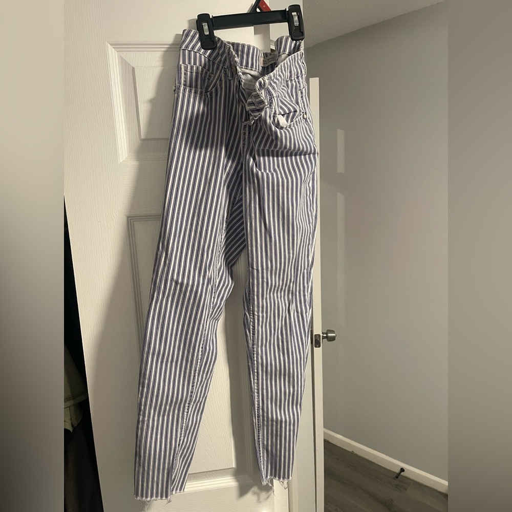 Zara Striped Denim Jeans - Picture 3 of 5